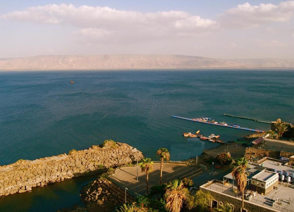 Aviv Hostel Tiberias Exterior photo